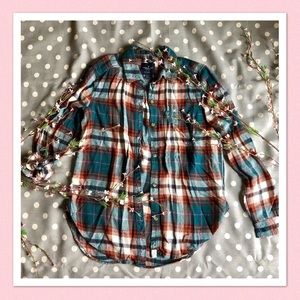 ❣️NEW❣️EUC AE Flannel Button Down Shirt